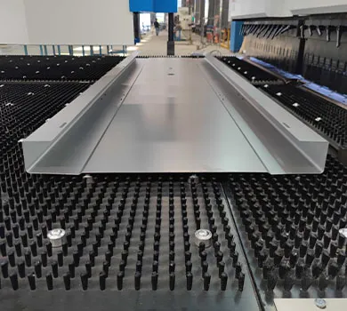 الجيش والدفاع